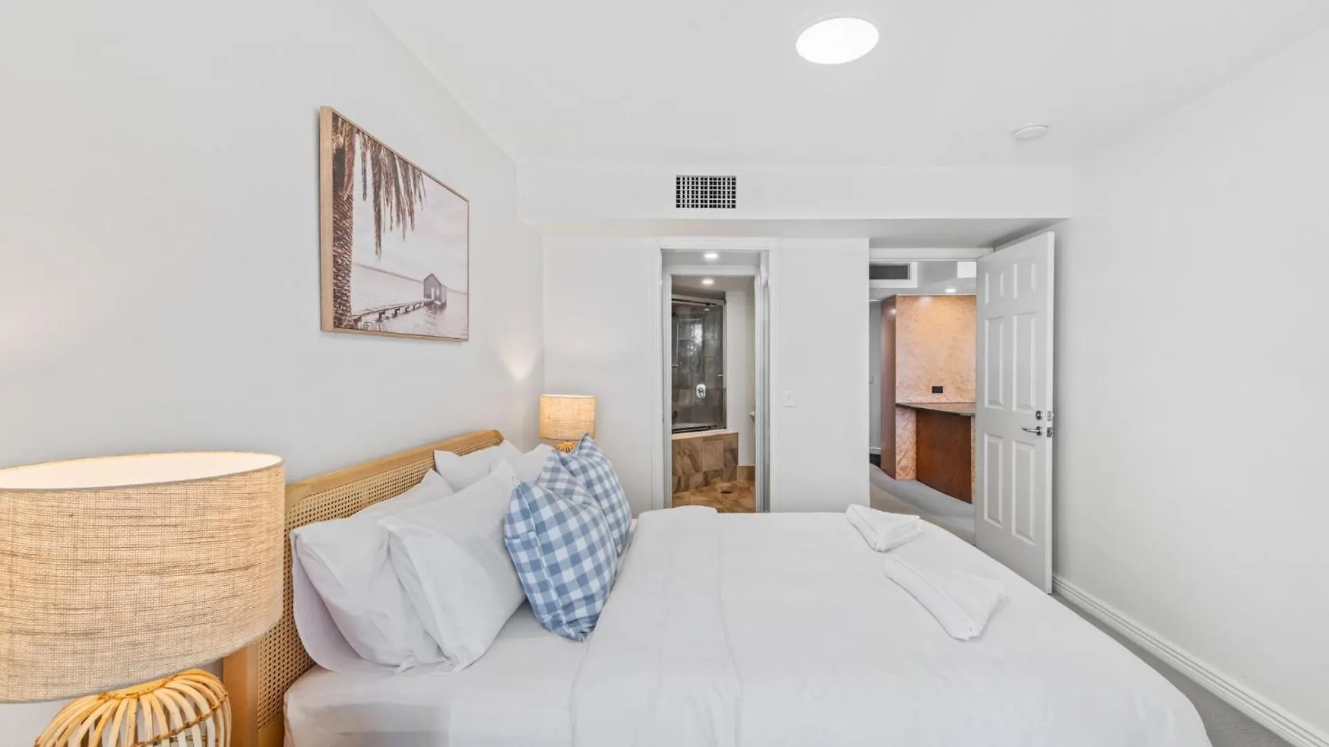 Zanzibar 505 Apartment Mooloolaba